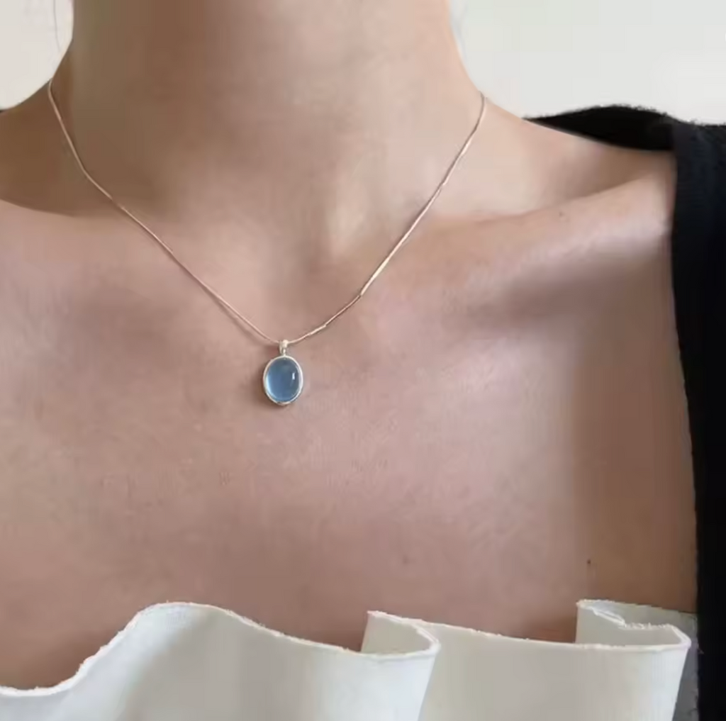 925 Sterling Silver Necklace with Moonstone